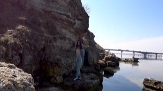 Lilys_memories - Risky public sex on the rocks