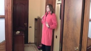 WeAreHairy - Pique Dame - Pink Coat Black Skirt