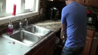 HouseWifeKelly - Dishwasher Dick Sucking